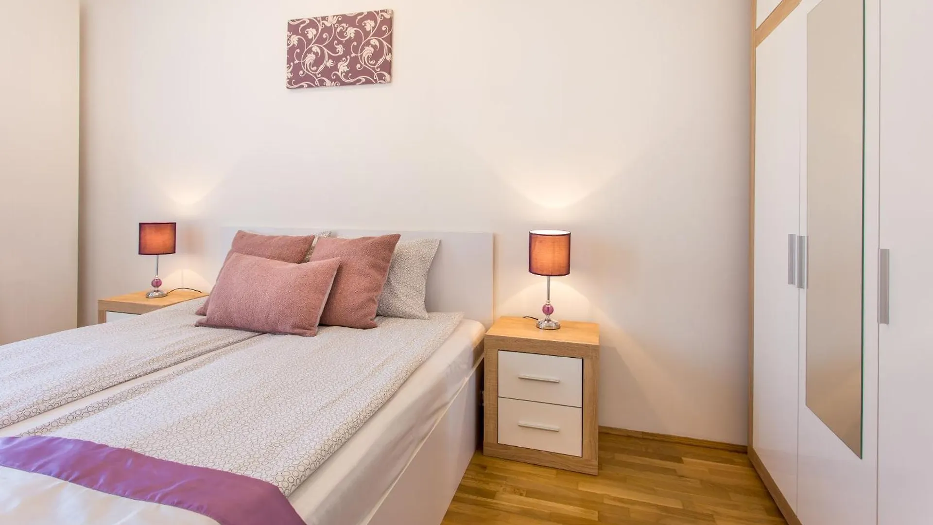 Colours Apartments Superior Studio With Free Parking Budapest 0*,