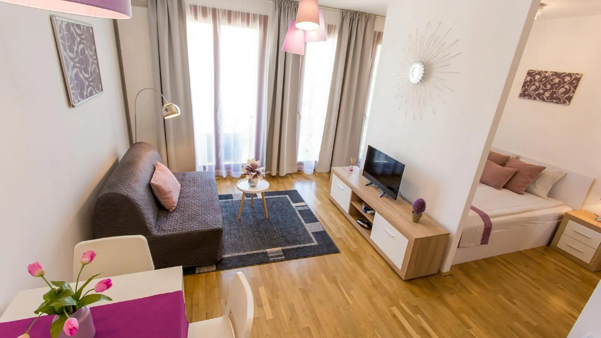 Colours Apartments Superior Studio With Free Parking Budapest